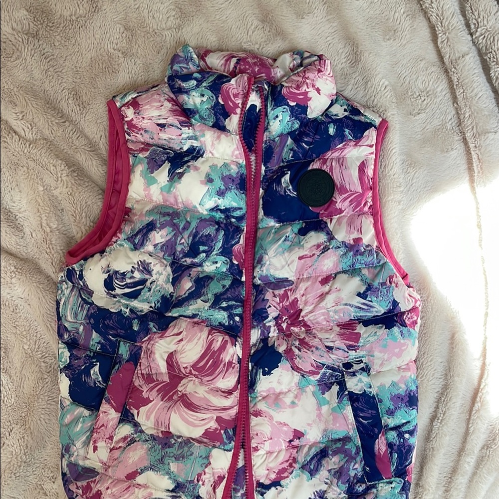 Madden Girl Floral Puffer Vest with Pink and Blue 6/6X